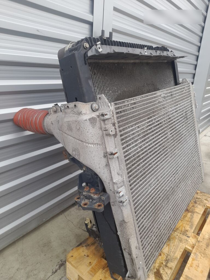 Mercedes-Benz ACTROS MP4 A9605003601 / A9605000002/ A9605053255 Mercedes-Benz truck - Radiator for Truck: picture 1 Mercedes-Benz ACTROS MP4 A9605003601 / A9605000002/ A9605053255 Mercedes-Benz truck - Radiator for Truck: picture 1