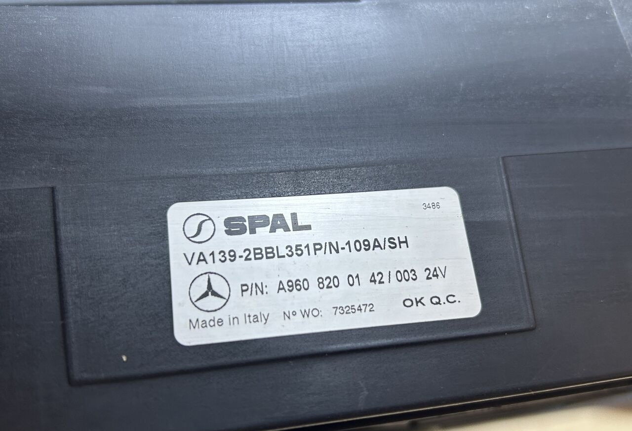 Mercedes-Benz ACTROS MP4 A9608200142 Mercedes-Benz ACTROS MP4 truck - Fan for Truck: picture 2 Mercedes-Benz ACTROS MP4 A9608200142 Mercedes-Benz ACTROS MP4 truck - Fan for Truck: picture 2