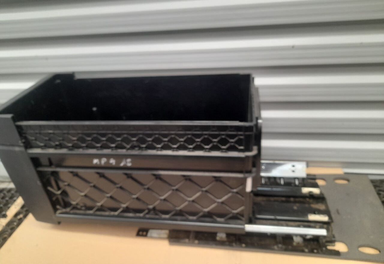 SCHOWEK, SZUFLADA Mercedes-Benz ACTROS MP4 A9608403343 truck - Cab and interior for Truck: picture 3 SCHOWEK, SZUFLADA Mercedes-Benz ACTROS MP4 A9608403343 truck - Cab and interior for Truck: picture 3