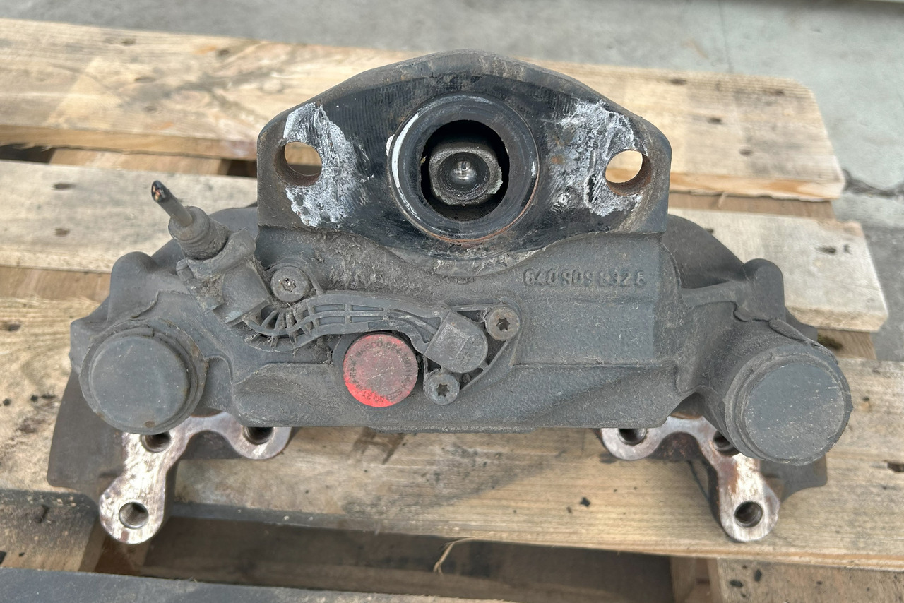 WABCO BRAKE CALIPER REAR LEFT MERCEDES ACTROS MP4 - Brake caliper: picture 1 WABCO BRAKE CALIPER REAR LEFT MERCEDES ACTROS MP4 - Brake caliper: picture 1