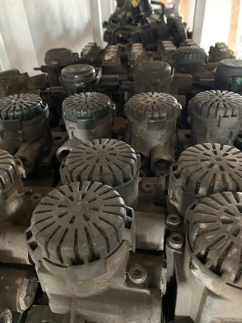 WABCO DAF XF 106 truck - Brake valve for Truck: picture 5 WABCO DAF XF 106 truck - Brake valve for Truck: picture 5