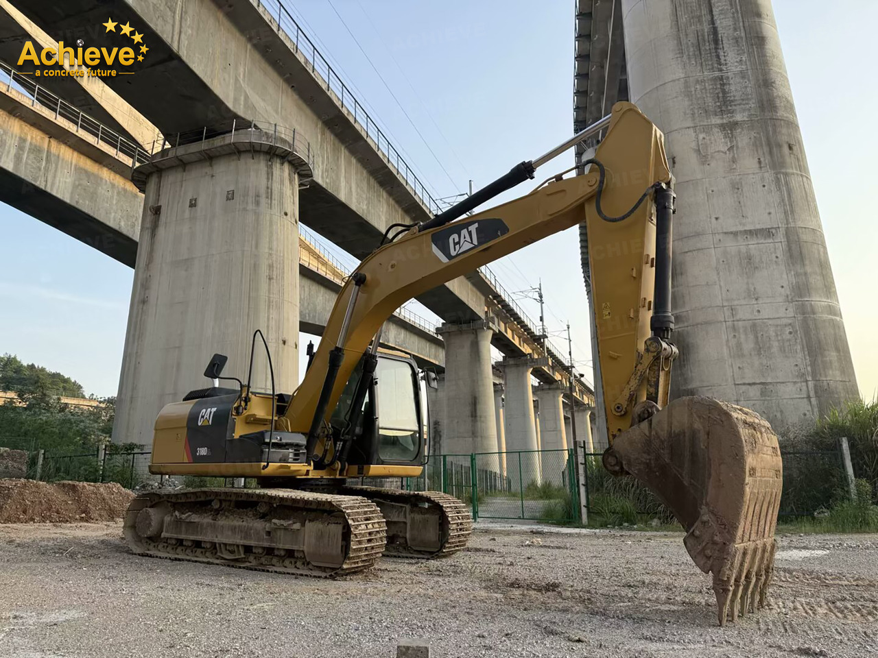 Caterpillar 318DL hydraulic excavator 0.72-0.8 m³ 91 kw/rpm 42.0-42.3 kN Cat® C4.2 【ACHIEVE】 TOP CONDITION!!! - Crawler excavator: picture 1 Caterpillar 318DL hydraulic excavator 0.72-0.8 m³ 91 kw/rpm 42.0-42.3 kN Cat® C4.2 【ACHIEVE】 TOP CONDITION!!! - Crawler excavator: picture 1