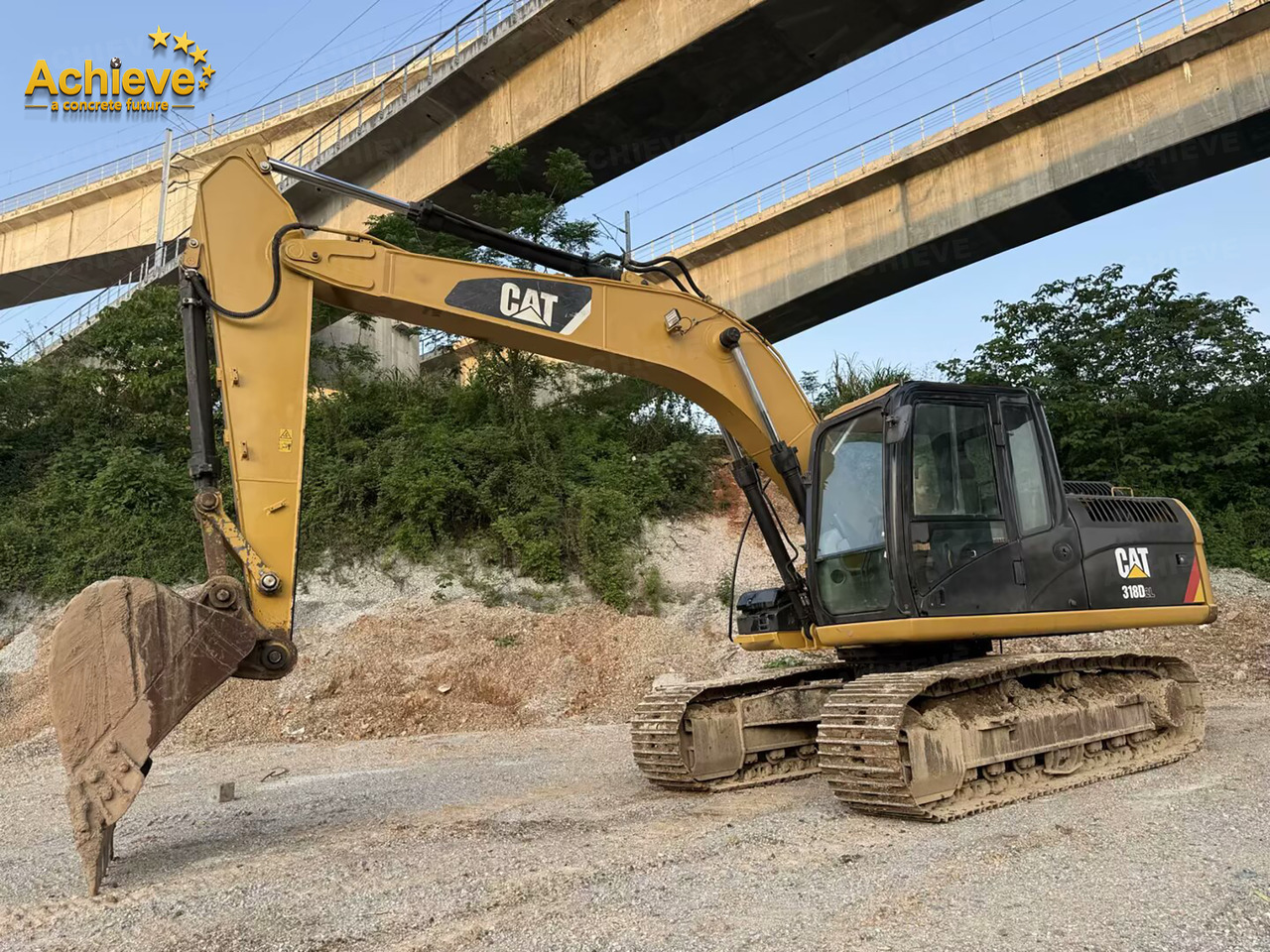 Caterpillar 318DL hydraulic excavator 0.72-0.8 m³ 91 kw/rpm 42.0-42.3 kN Cat® C4.2 【ACHIEVE】 TOP CONDITION!!! - Crawler excavator: picture 3 Caterpillar 318DL hydraulic excavator 0.72-0.8 m³ 91 kw/rpm 42.0-42.3 kN Cat® C4.2 【ACHIEVE】 TOP CONDITION!!! - Crawler excavator: picture 3