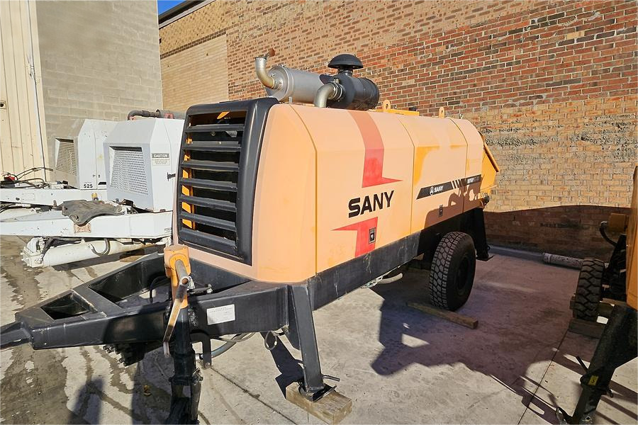 SANY 【ACHIEVE】TOP CONDITION!!! demo new low hours Sany Concrete Trailer Pump 2015 HBT6016C-5D - Stationary concrete pump: picture 2 SANY 【ACHIEVE】TOP CONDITION!!! demo new low hours Sany Concrete Trailer Pump 2015 HBT6016C-5D - Stationary concrete pump: picture 2