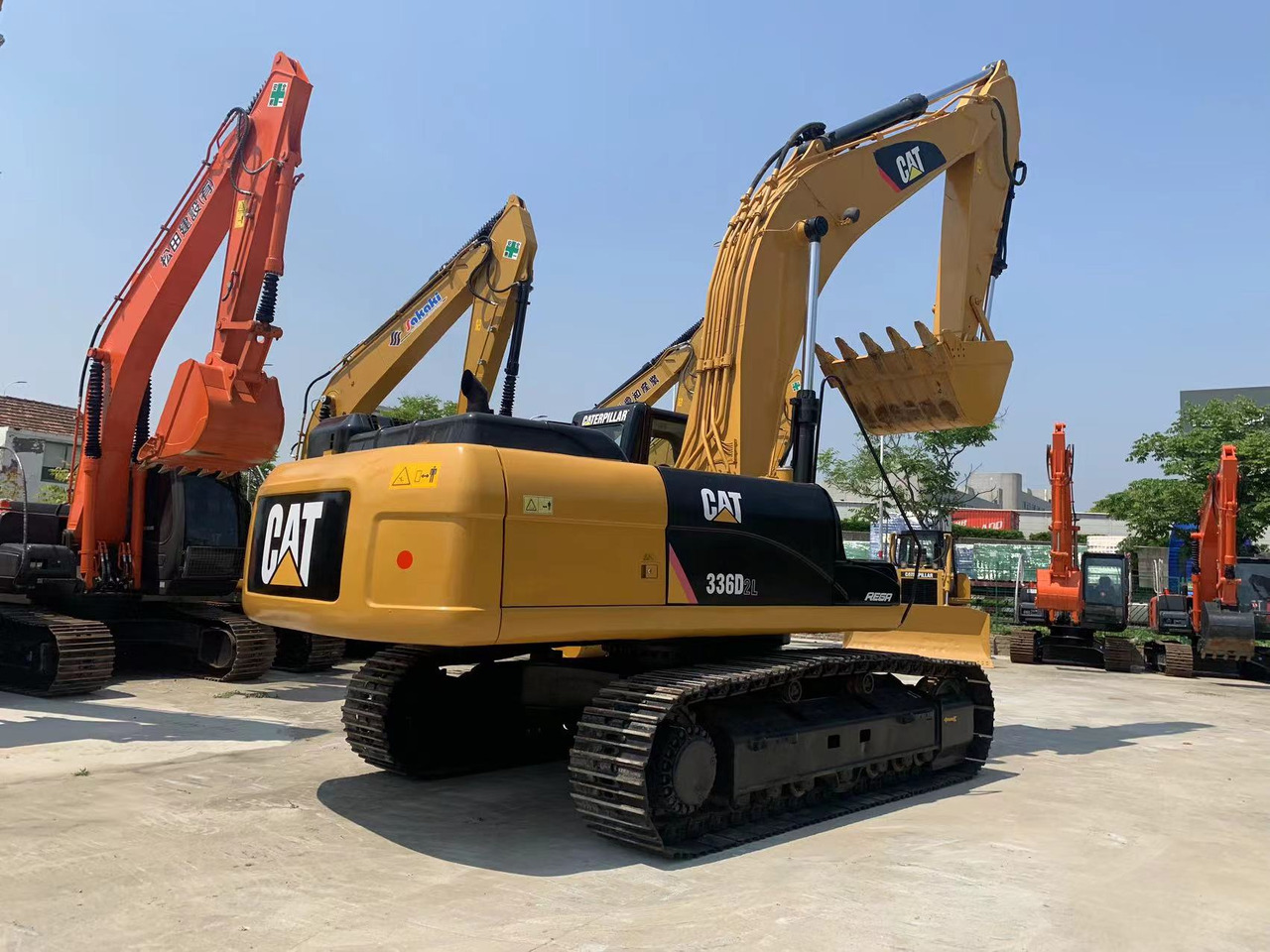 CATERPILLAR Excavator CAT 330D, 336D, 345D Japan Origin Mining Equipment - Crawler excavator: picture 5 CATERPILLAR Excavator CAT 330D, 336D, 345D Japan Origin Mining Equipment - Crawler excavator: picture 5