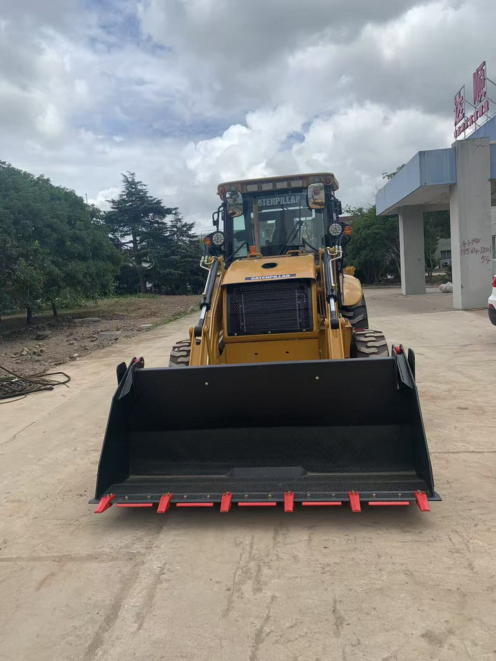 Caterpillar 420F, 420F2 Backhoe Loader with Telescopic Boom - Backhoe loader: picture 5 Caterpillar 420F, 420F2 Backhoe Loader with Telescopic Boom - Backhoe loader: picture 5