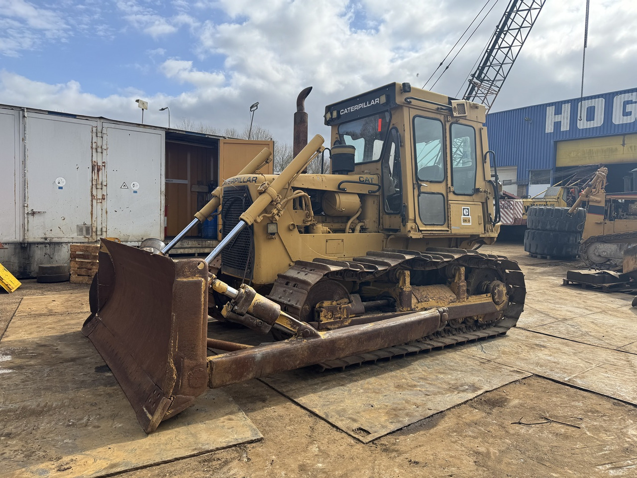 Caterpillar Used Bulldozer CAT D6D Good Price Tracked Tractor - Bulldozer: picture 4 Caterpillar Used Bulldozer CAT D6D Good Price Tracked Tractor - Bulldozer: picture 4