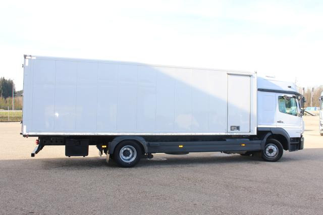 Mercedes-Benz Atego 1224 L - Box truck: picture 4 Mercedes-Benz Atego 1224 L - Box truck: picture 4
