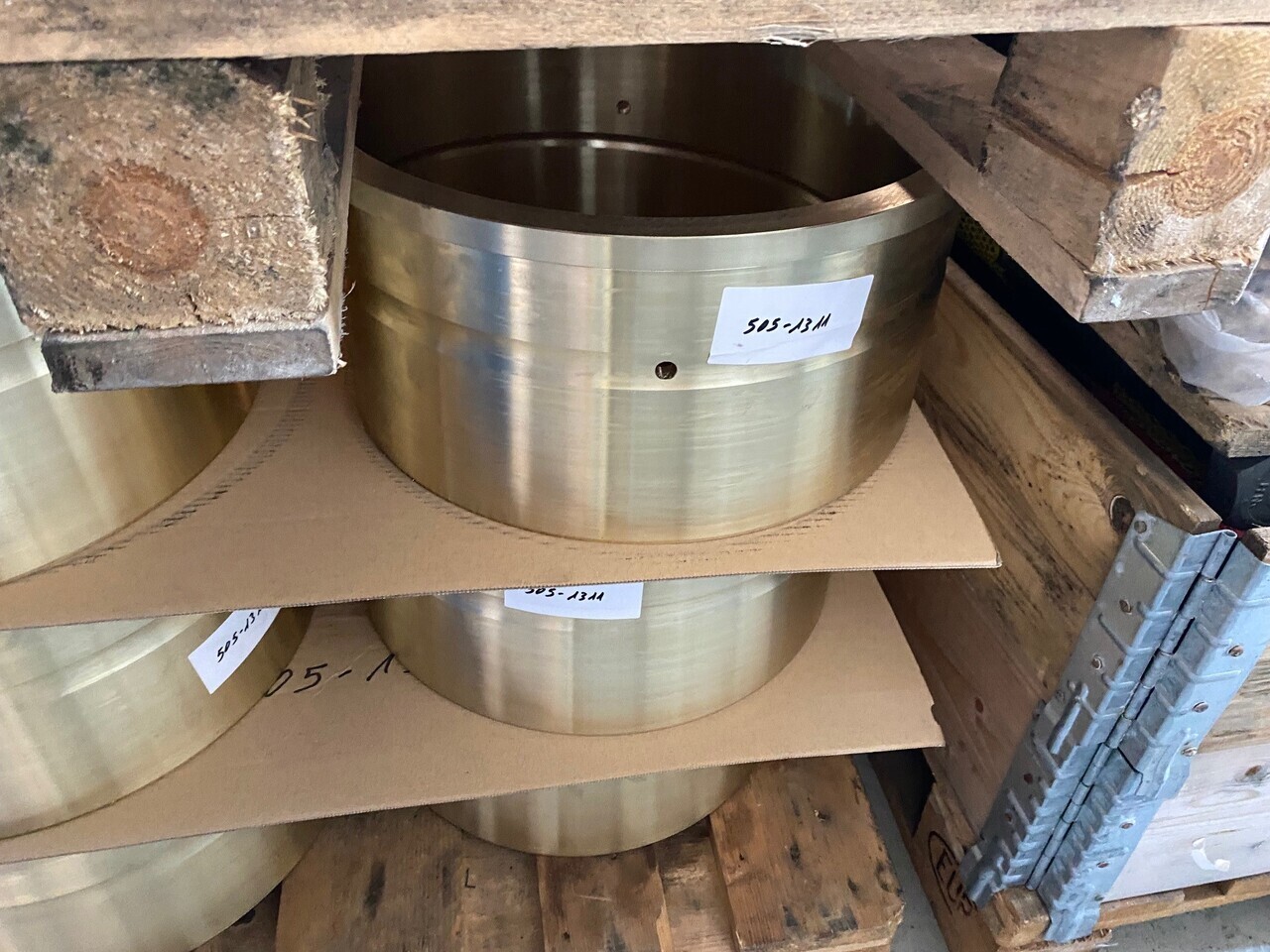 O&K Terex RH200 RH340 6050 6060 Bushing 505-1311 (upgraded version of 2157750 4020187 535-3821) - Spare parts for Truck: picture 1 O&K Terex RH200 RH340 6050 6060 Bushing 505-1311 (upgraded version of 2157750 4020187 535-3821) - Spare parts for Truck: picture 1