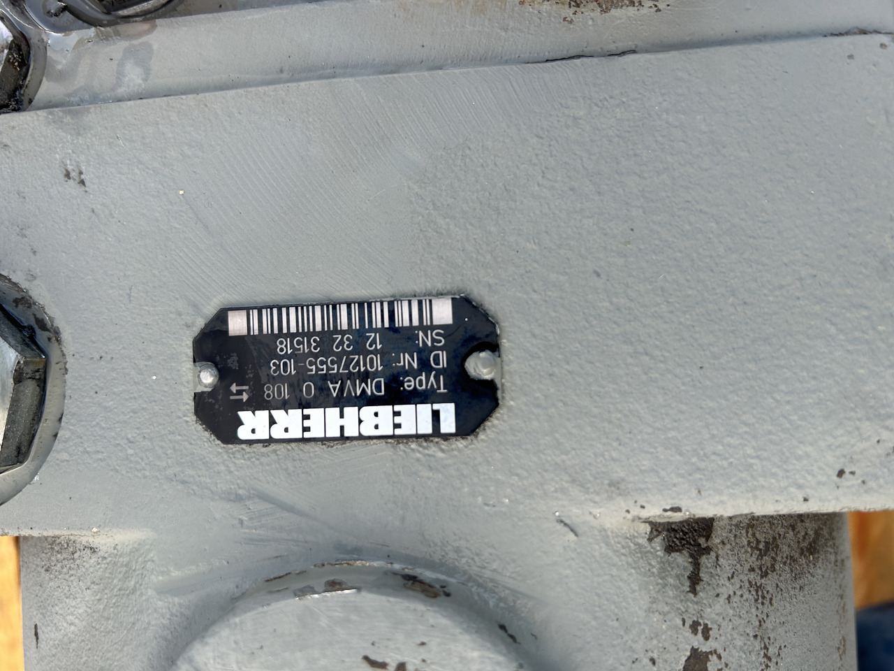 LIEBHERR A314 - Gearbox for Excavator: picture 5 LIEBHERR A314 - Gearbox for Excavator: picture 5
