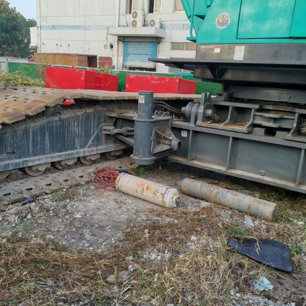 2005 KOBELCO 7150 - Crawler crane: picture 2 2005 KOBELCO 7150 - Crawler crane: picture 2