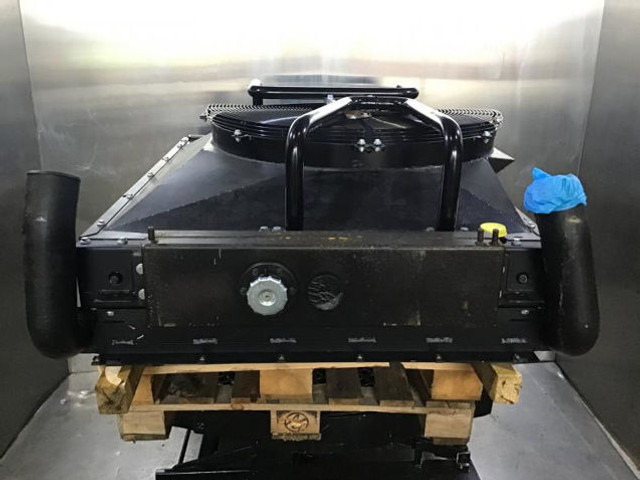 Liebherr Combined Radiator - Radiator: picture 2 Liebherr Combined Radiator - Radiator: picture 2