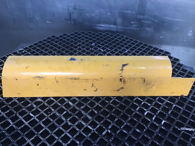 Liebherr Covering Right - Bumper: picture 2 Liebherr Covering Right - Bumper: picture 2