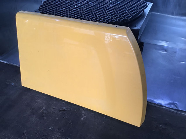 Liebherr Door - Door and parts: picture 2 Liebherr Door - Door and parts: picture 2