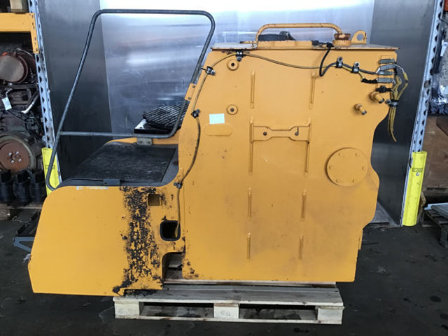Liebherr Fuel Tank - Fuel tank: picture 2 Liebherr Fuel Tank - Fuel tank: picture 2
