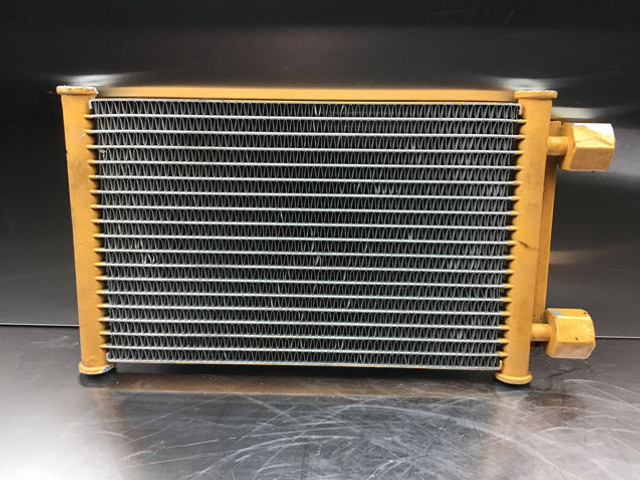 Liebherr Fuelcooler - Oil cooler: picture 1 Liebherr Fuelcooler - Oil cooler: picture 1