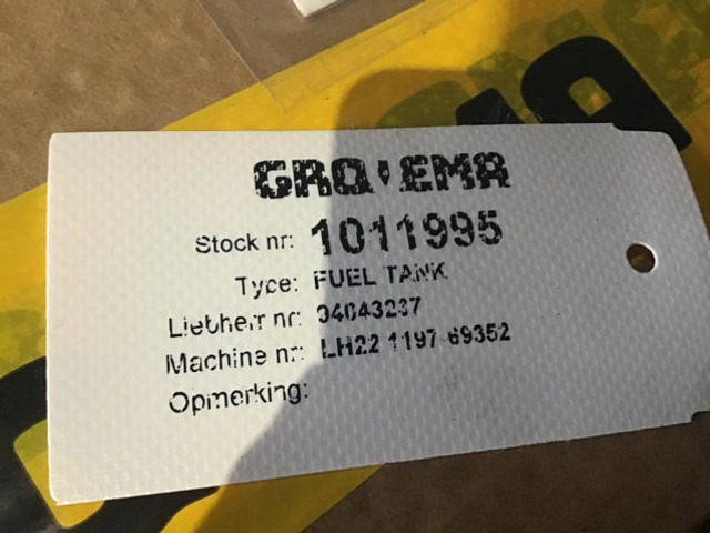 Liebherr Fueltank - Fuel tank: picture 4 Liebherr Fueltank - Fuel tank: picture 4