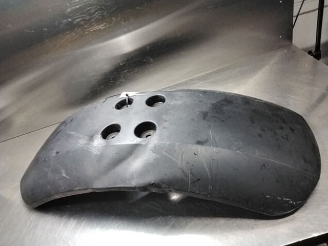 Liebherr Mud Guard - Body and exterior: picture 2 Liebherr Mud Guard - Body and exterior: picture 2