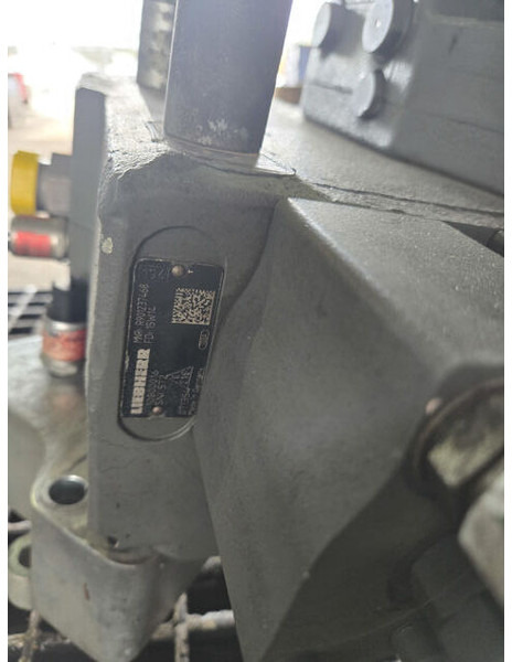 Liebherr - Cylinder block: picture 4 Liebherr - Cylinder block: picture 4
