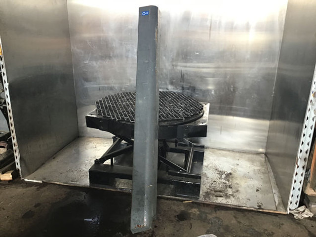Liebherr - Hood: picture 1 Liebherr - Hood: picture 1