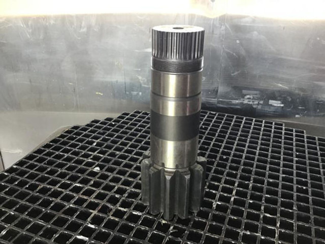 Liebherr Output Shaft - Axle and parts: picture 1 Liebherr Output Shaft - Axle and parts: picture 1