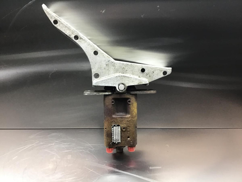 Pedal Liebherr Pilot Control Unit: picture 1