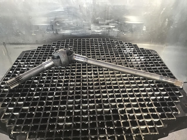 Liebherr Propellor Shaft - Drive shaft: picture 1 Liebherr Propellor Shaft - Drive shaft: picture 1