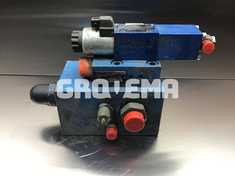 Liebherr Stabilizer Module - Hydraulics: picture 1 Liebherr Stabilizer Module - Hydraulics: picture 1