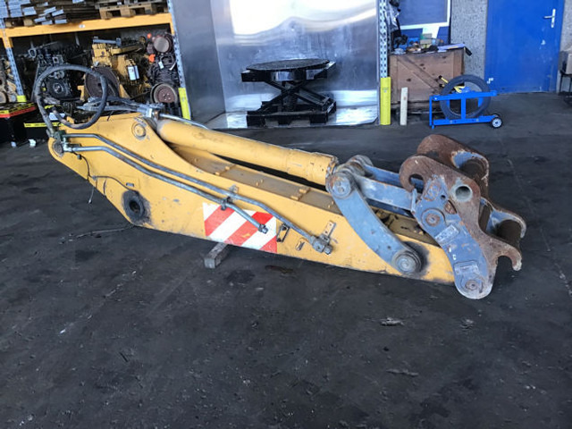 Liebherr Stick 2,4 M - Body and exterior: picture 2 Liebherr Stick 2,4 M - Body and exterior: picture 2