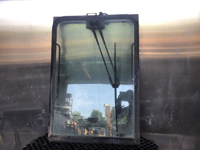 Liebherr Window Glass - Window and parts: picture 2 Liebherr Window Glass - Window and parts: picture 2