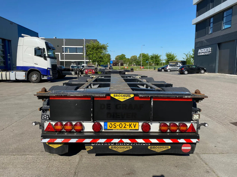Broshuis MFCC-HD / 2x Extendable / Disc Brakes /1x lift Axle / 45FT - Container transporter/ Swap body semi-trailer: picture 2 Broshuis MFCC-HD / 2x Extendable / Disc Brakes /1x lift Axle / 45FT - Container transporter/ Swap body semi-trailer: picture 2