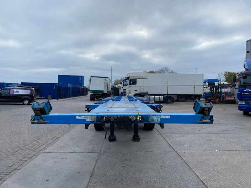 D-Tec CT-43-04D VCC-05 Combitrailer / 4 Axles / 1x Lift Axle - Container transporter/ Swap body semi-trailer: picture 5 D-Tec CT-43-04D VCC-05 Combitrailer / 4 Axles / 1x Lift Axle - Container transporter/ Swap body semi-trailer: picture 5