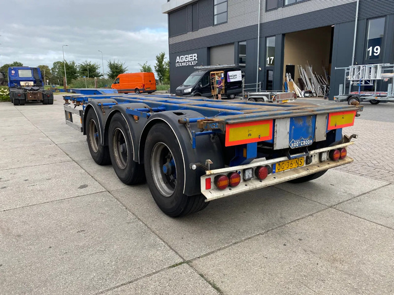 Nooteboom FT-43-03V / 2x Extendable / 1x Lift Axle / BPW Disc - Container transporter/ Swap body semi-trailer: picture 3 Nooteboom FT-43-03V / 2x Extendable / 1x Lift Axle / BPW Disc - Container transporter/ Swap body semi-trailer: picture 3