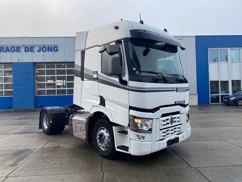 Renault T460 / Automatic / PTO - Tractor unit: picture 3 Renault T460 / Automatic / PTO - Tractor unit: picture 3