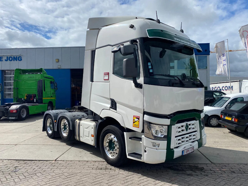 Renault T520 Comfort / 6x2/4 / Steering Axle / Hub Reduction / 208.250Km - Tractor unit: picture 3 Renault T520 Comfort / 6x2/4 / Steering Axle / Hub Reduction / 208.250Km - Tractor unit: picture 3