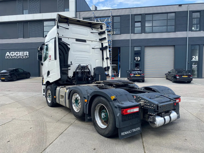 Renault T520 Comfort / 6x2/4 / Steering Axle / Hub Reduction / 209.188 km - Tractor unit: picture 4 Renault T520 Comfort / 6x2/4 / Steering Axle / Hub Reduction / 209.188 km - Tractor unit: picture 4