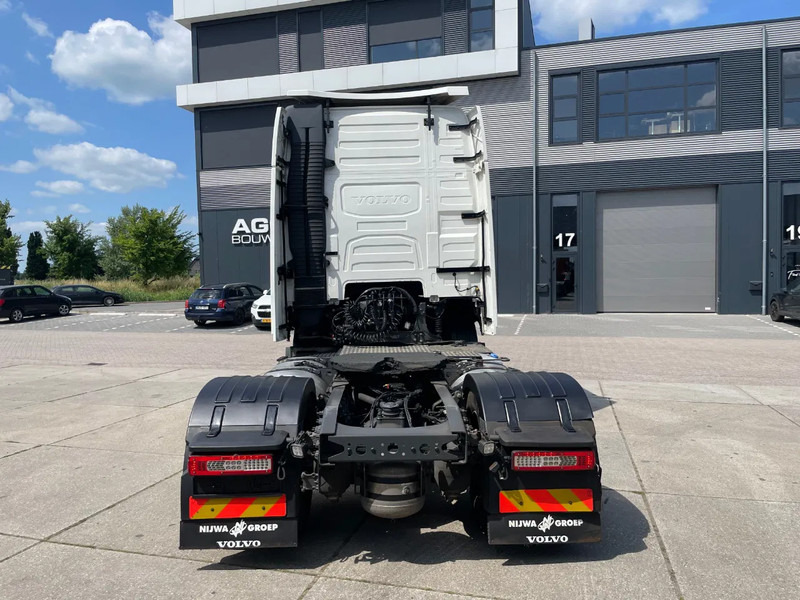 Volvo FH 13.500 Globetrotter XL / I-parkCool / 2x Tank - Tractor unit: picture 5 Volvo FH 13.500 Globetrotter XL / I-parkCool / 2x Tank - Tractor unit: picture 5