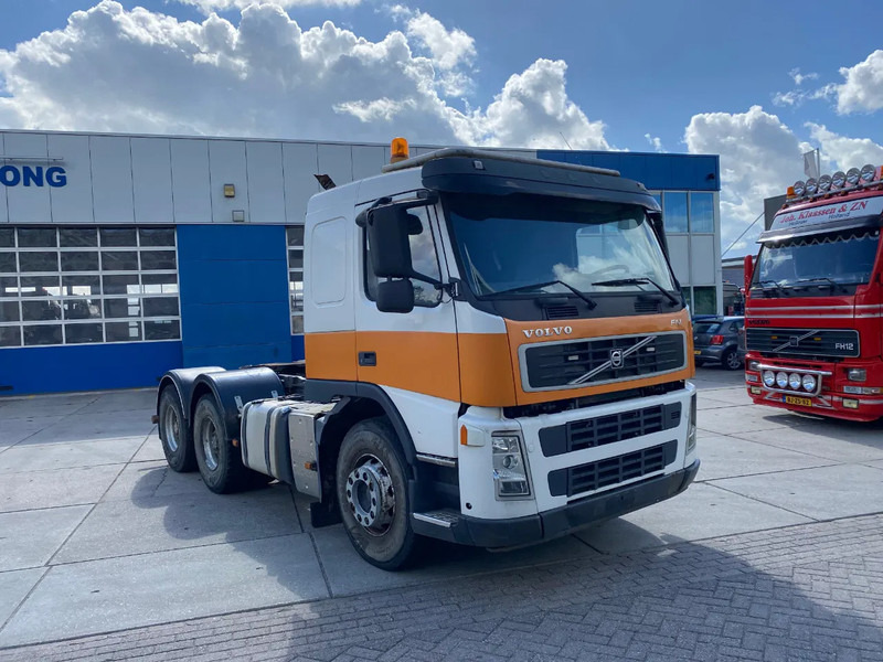 Volvo FM 440 6x4 / Hooklift and Tractor / Hub Reduction - Tractor unit: picture 3 Volvo FM 440 6x4 / Hooklift and Tractor / Hub Reduction - Tractor unit: picture 3