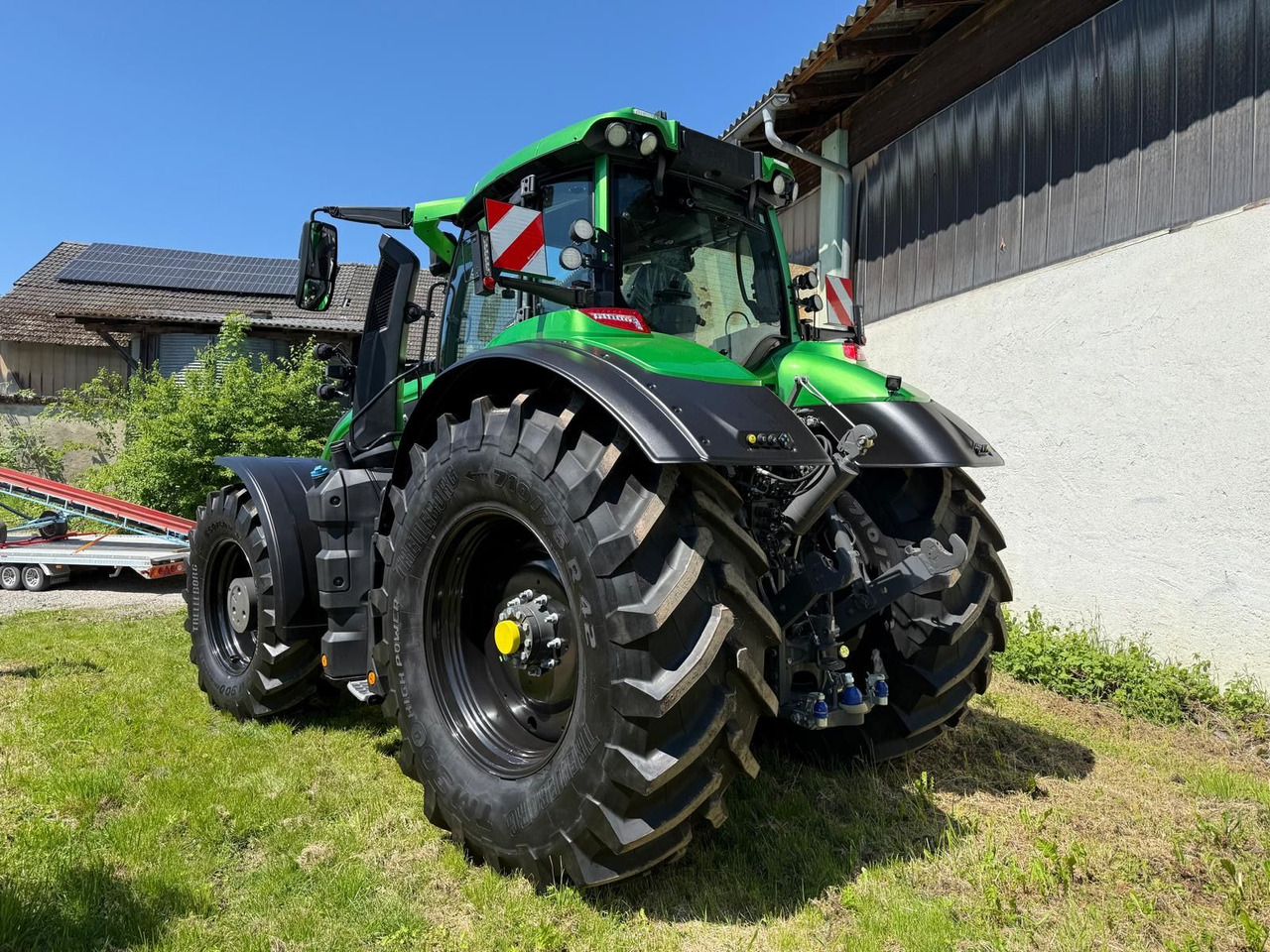 Valtra S 416 - Farm tractor: picture 4 Valtra S 416 - Farm tractor: picture 4