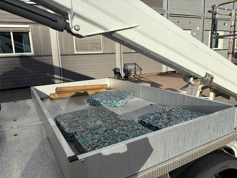 Truck mounted aerial platform Dino 230 VT: picture 17 Truck mounted aerial platform Dino 230 VT: picture 17