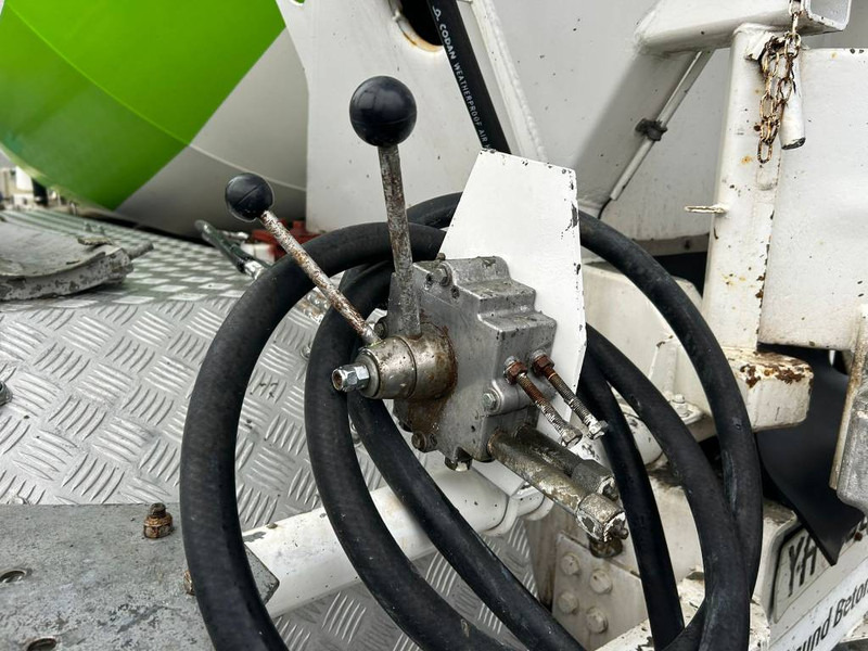 Concrete mixer truck Scania T112 H 6X2: picture 18 Concrete mixer truck Scania T112 H 6X2: picture 18