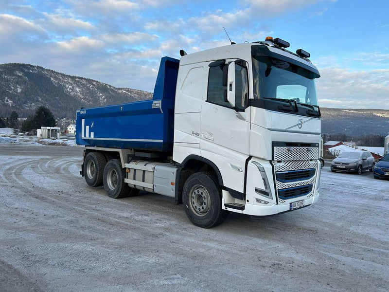 Volvo FH 540 6X4 + MAUR trippelkjerre - Tipper: picture 4 Volvo FH 540 6X4 + MAUR trippelkjerre - Tipper: picture 4