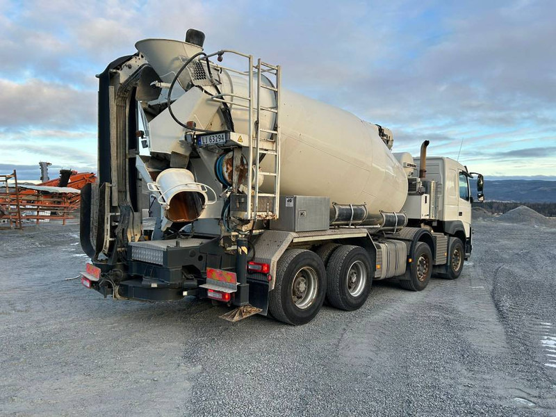 Volvo FMX 540 - Concrete mixer truck: picture 4 Volvo FMX 540 - Concrete mixer truck: picture 4