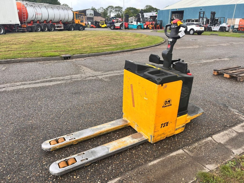 Diversen OM TSX20 - Pallet truck: picture 3 Diversen OM TSX20 - Pallet truck: picture 3