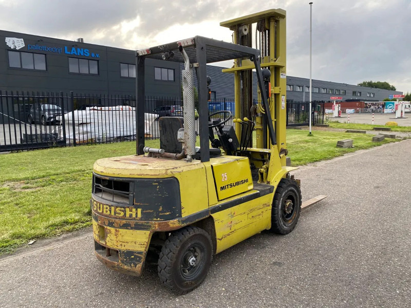 Mitsubishi FD25T - Diesel forklift: picture 5 Mitsubishi FD25T - Diesel forklift: picture 5