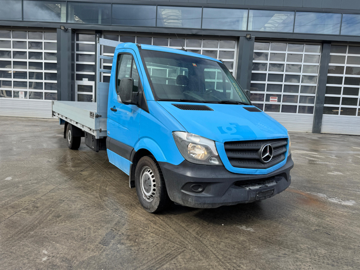 MERCEDES Sprinter 316 CDI - Flatbed van: picture 2 MERCEDES Sprinter 316 CDI - Flatbed van: picture 2