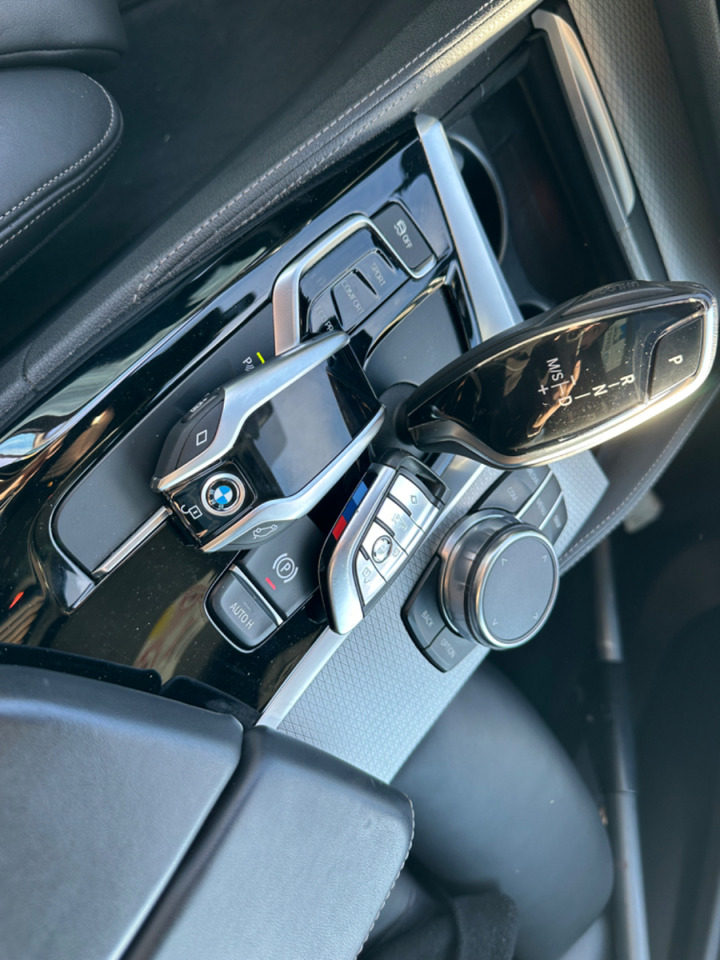 Sedan Marke BMW M550D xDrive: picture 13