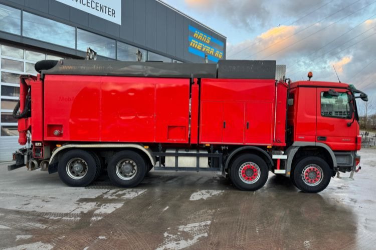 Mercedes-Benz Actros 4144 8x4 RSP Saugbagger - Vacuum truck: picture 4 Mercedes-Benz Actros 4144 8x4 RSP Saugbagger - Vacuum truck: picture 4