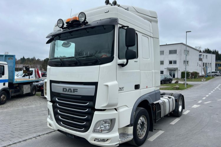 DAF XF460 (Getriebeproblem Fahrbar) - Tractor unit: picture 1 DAF XF460 (Getriebeproblem Fahrbar) - Tractor unit: picture 1