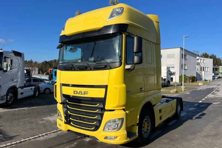 DAF XF510 4x2 - Tractor unit: picture 1 DAF XF510 4x2 - Tractor unit: picture 1